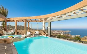 Minimalist Mediterranean Blue Key Villa With Sea View & Infinity Heated Pool